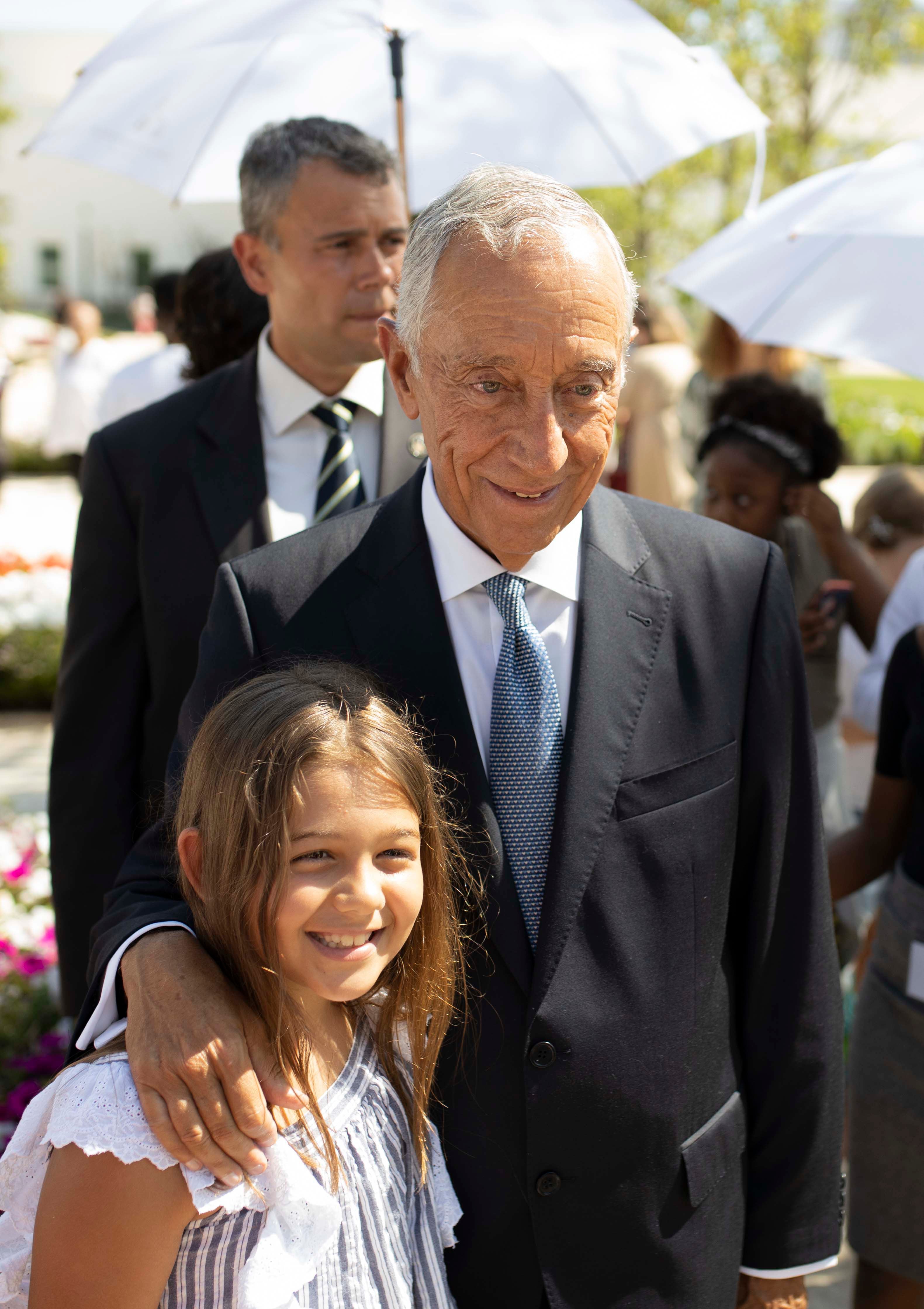President of Portugal visits the Lisbon Portugal Temple open ...