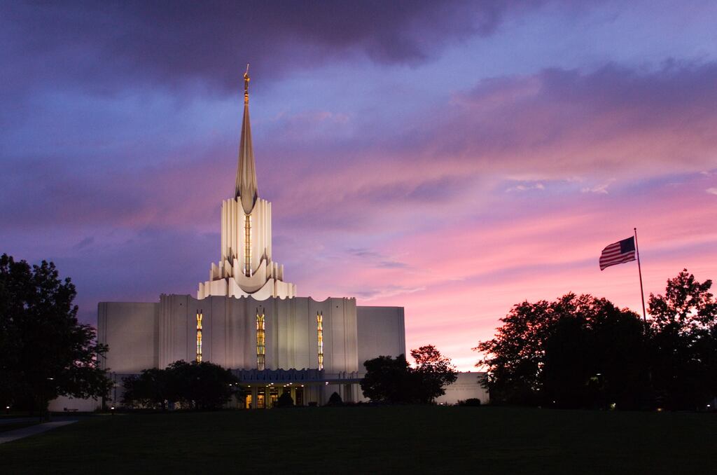 Jordan R Utah Jordan River Utah Temple | Church News Almanac – Church News