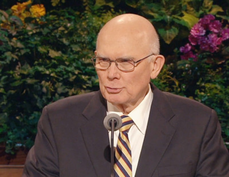 Elder Dallin H. Oaks