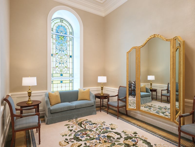 The bride's room of the Ephraim Utah Temple.