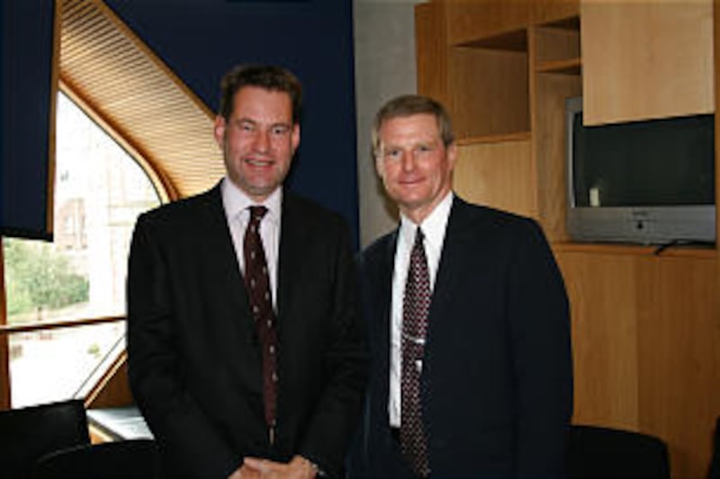 Murdo Fraser, left, deputy leader of the Scottish Conservative Party, stands with Elder David A. Bed