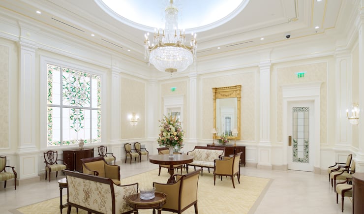 A full-scale replica of a celestial room in the Temple Square Visitors’ Center.