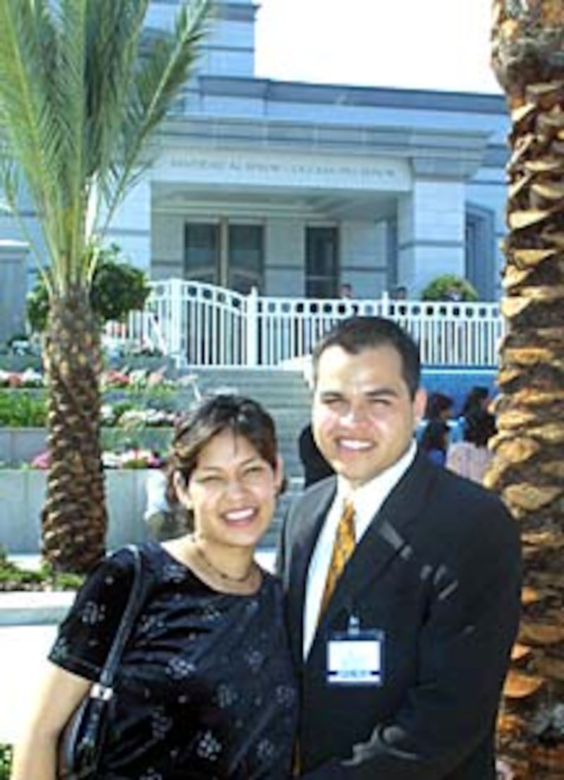 Jose Lehi Contreras Almaguer and wife, Elisa Minerva Merino de Contreras, attend temple dedication.