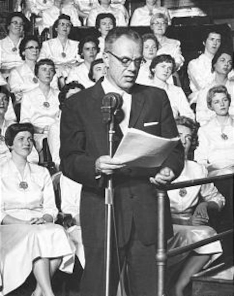 Elder Richard L. Evans, announcer from 1930 until his death in 1971, gives "spoken word" portion of