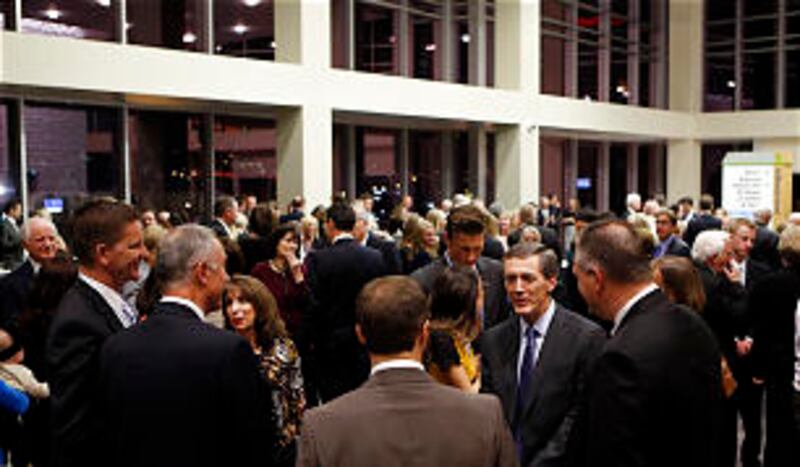 A crowd gathers for the Pioneer In Leadership Award Gala of the BYU Management Society, Utah Valley
