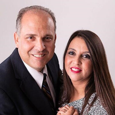 Mozart B. and Roxana Soares