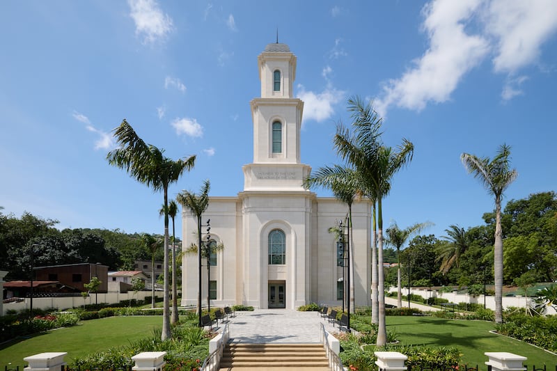 The exterior of the Davao Philippines Temple.