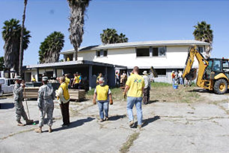 On Saturday, April 28, 2012, thousands of Mormons and other volunteers worked together to serve Cali