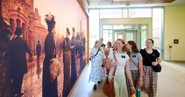 Provo MTC mural recognizes first single sister missionaries