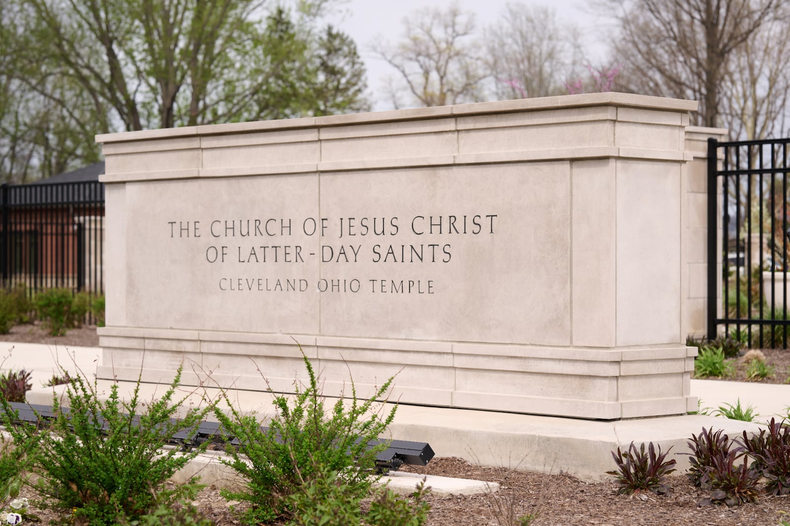 The Cleveland Ohio Temple monument sign.