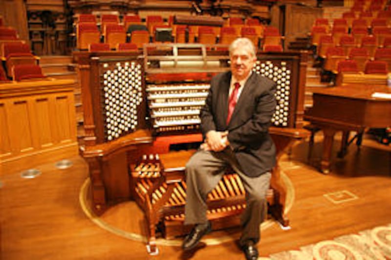 refurbishing of Mormon tabernacle organ by Rocky Mountain Organ Co.