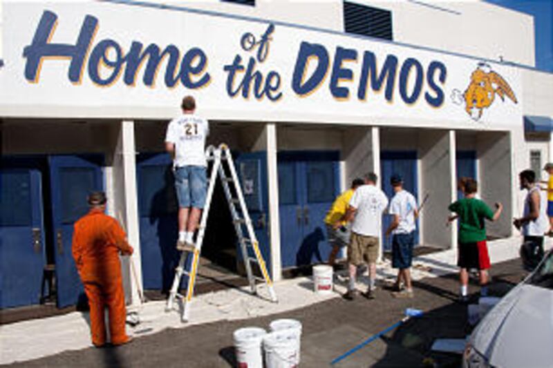 More than 400 volunteers turned out from the Portland Oregon Stake to help re-paint and re-landscape
