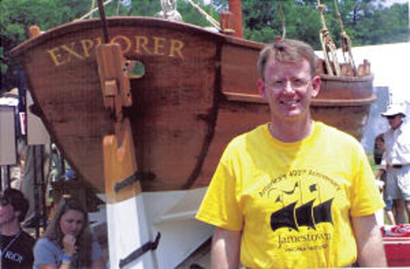 Newport News Virginia Stake President Bradley R. Hansen volunteers in Jamestown.