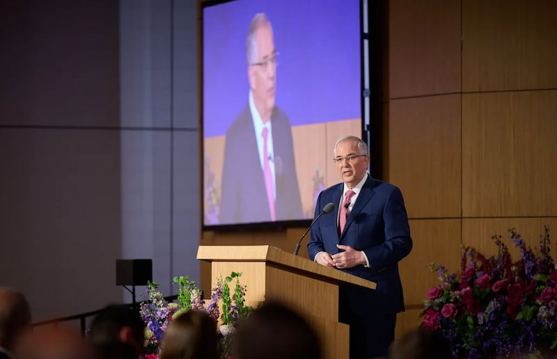 Elder Neil L. Andersen teaches about keeping commandments at the 2023 Seminar for New Mission Leaders.