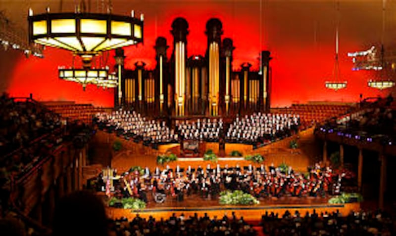 The combined student choir from BYU-Idaho finishes their tour by performing at the Tabernacle Saturd