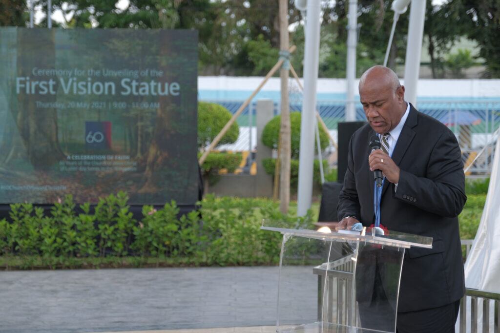 Statue of First Vision unveiled outside of Philippines MTC – Church News