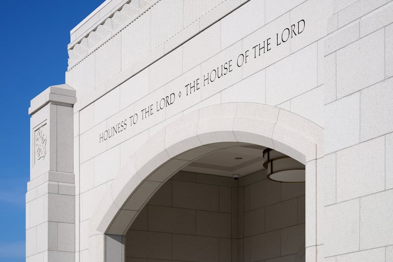 The exterior of the Willamette Valley Oregon Temple.