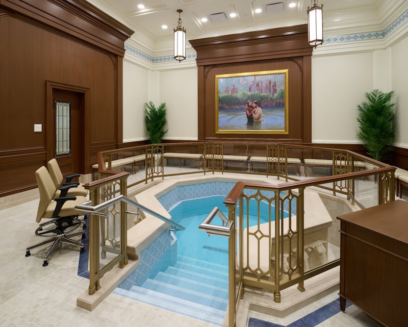 The baptistry inside the Cleveland Ohio Temple.