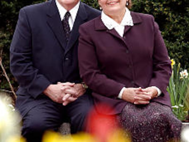Gerald and Lynn Lund. April 9, 2002. (Submission date: 04/09/2002)