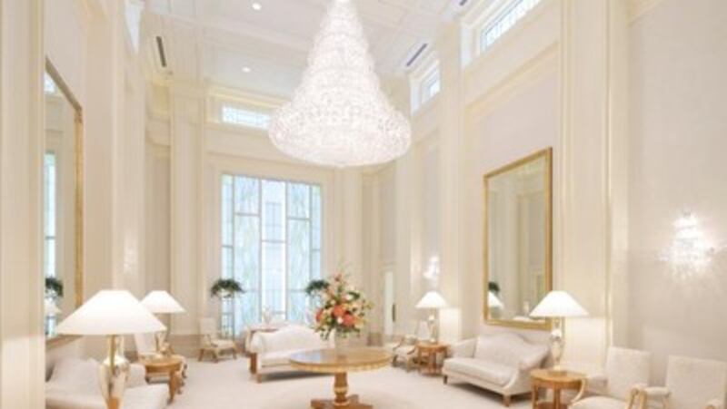 The celestial room at the Atlanta Georgia Temple.