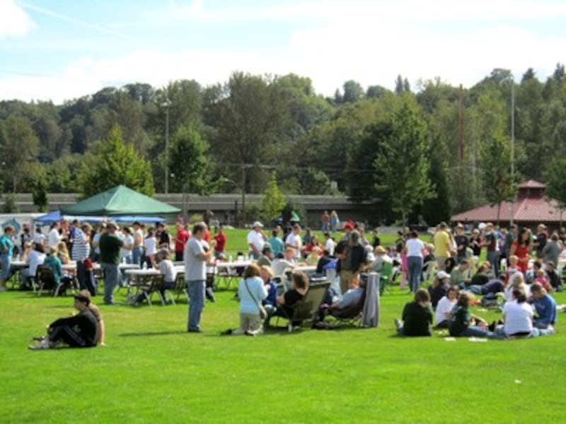 City of Renton hosted picnic for all volunteers.