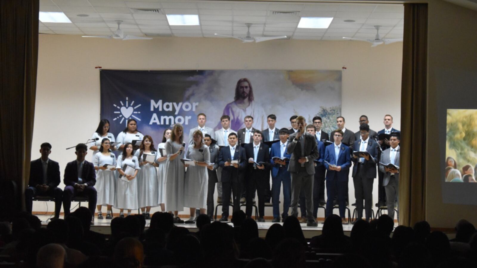 Juan Ritchie Members, missionaries serve others for Easter in Central America ...