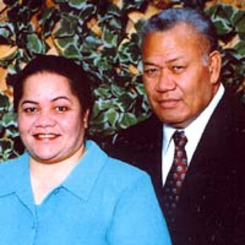 Mele and Siaosi Moleni