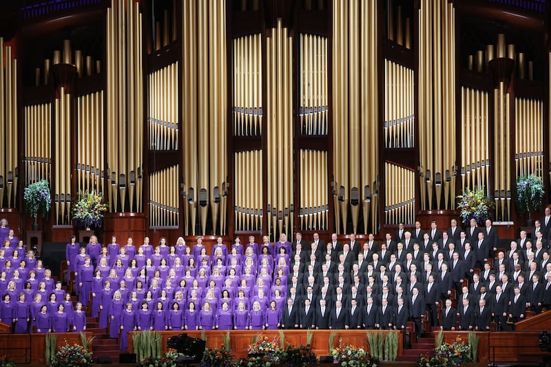Members of the Tabernacle Choir at Temple Square sing during “Music & the Spoken Word” broadcast in Salt Lake City on Sunday, Aug. 21, 2022.
