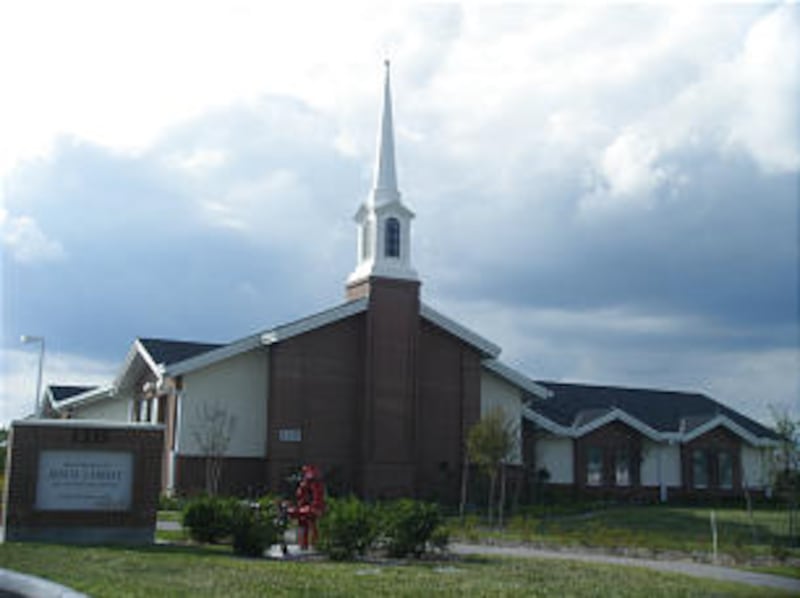 The Immokalee Branch in south central Florida recently dedicated its first meetinghouse. The branch
