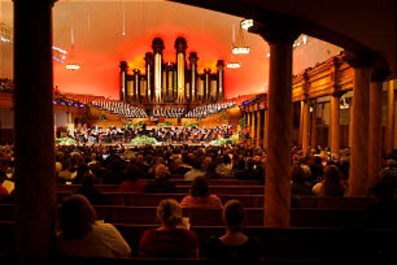 The combined student choir from BYU-Idaho finishes their tour by performing at the Tabernacle Saturd