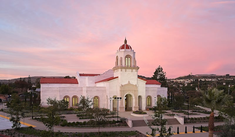 The Yorba Linda California Temple at dusk.