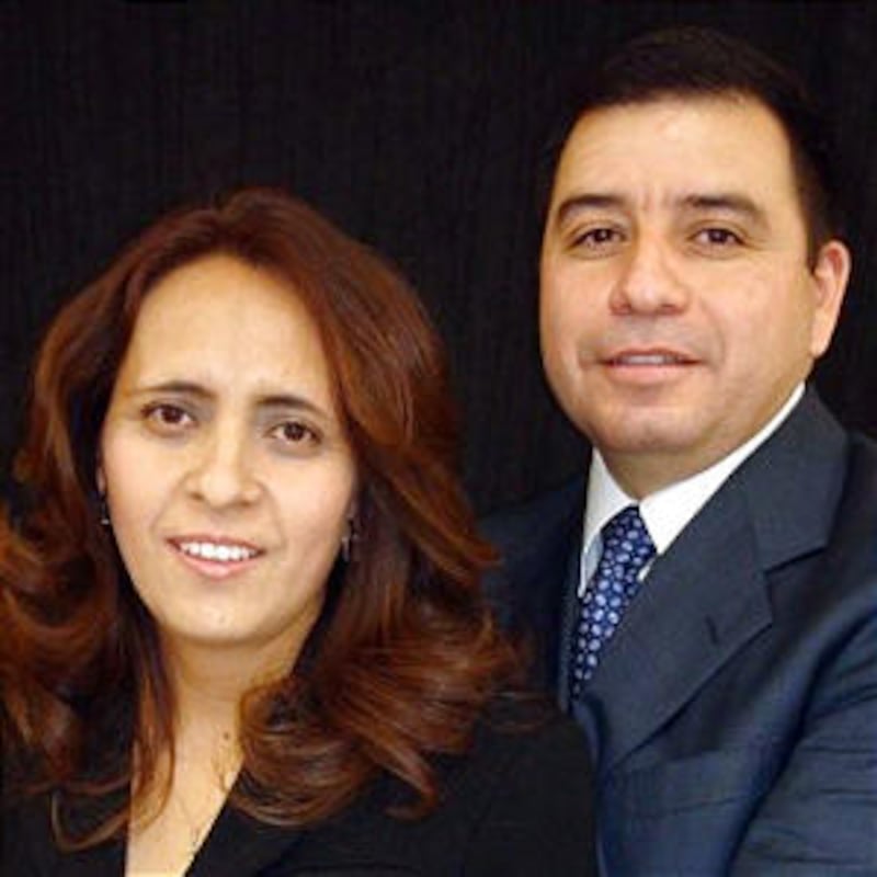 Aaron and Araceli Flores de Chavez