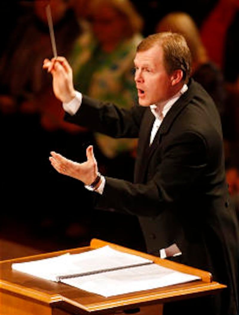Conductor Randall Kempton leads the BYU-Idaho Collegiate Choir and Men's and Women's choirs at the T