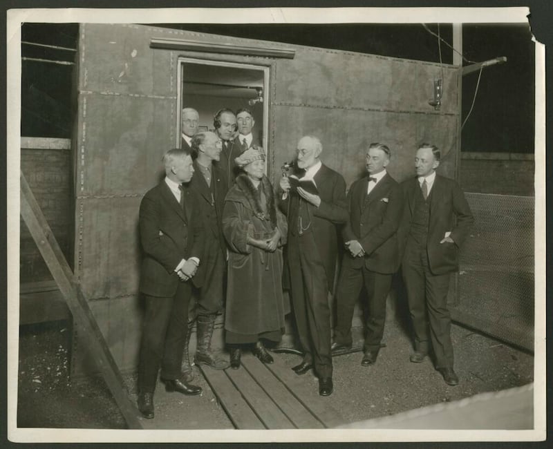 President Heber J. Grant gives a speech on KNZ radio, circa 1922.