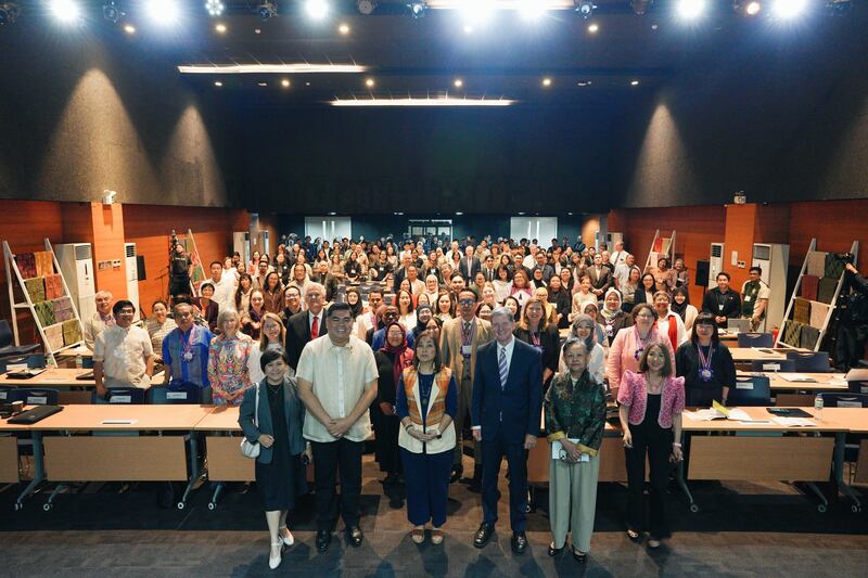 More than 200 attended the 7th International Forum on Law and Religion was held on Nov. 21, 2025, at the University of the Philippines–BGC. Front row (left to right): Haidi F. Fajardo, Director of Communication and Publishing, The Church of Jesus Christ of Latter-day Saints in the Philippines; Hon. Jude A. Acidre, Member of the House of Representatives; Senator Loren Legarda; Elder James R. Rasband, General Authority Seventy; Dr. Aminah Rasul, President of the Philippine Center for Islam and Democracy; and Atty. Dot Gancayo of the UP Women Lawyers’ Circle.