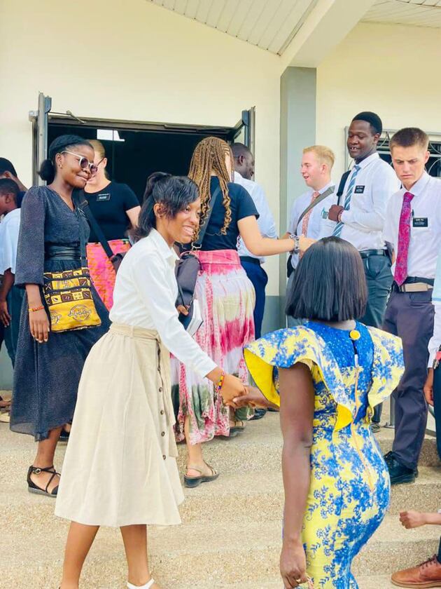 Church leaders, members meet with Ghana officials, faith leaders ...