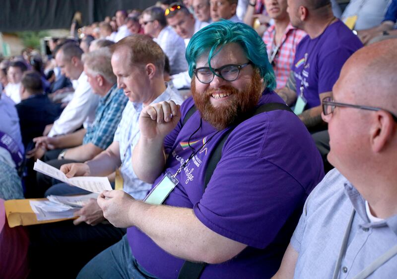 Oz Haven, a member of the San Francisco Gay Men’s Chorus, sings with the Mormon Tabernacle Choir during soundcheck at the Shoreline Amphitheatre in Mountain View, Calif., on Monday, June 25, 2018.