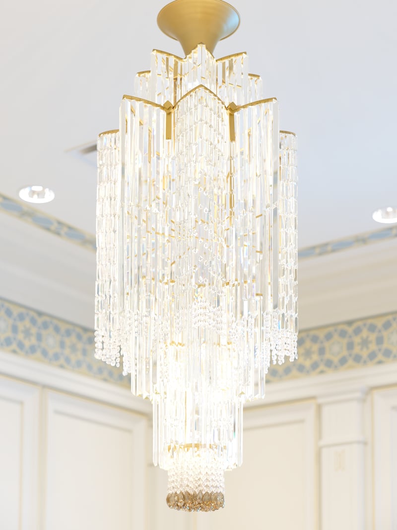 A chandelier in the Belo Horizonte Brazil Temple.