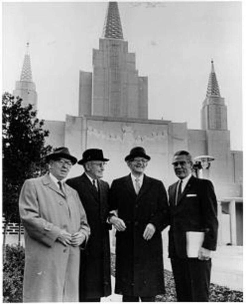 At the Oakland California Temple dedication in 1962 are, from left , Joseph Fielding Smith, Hugh B.