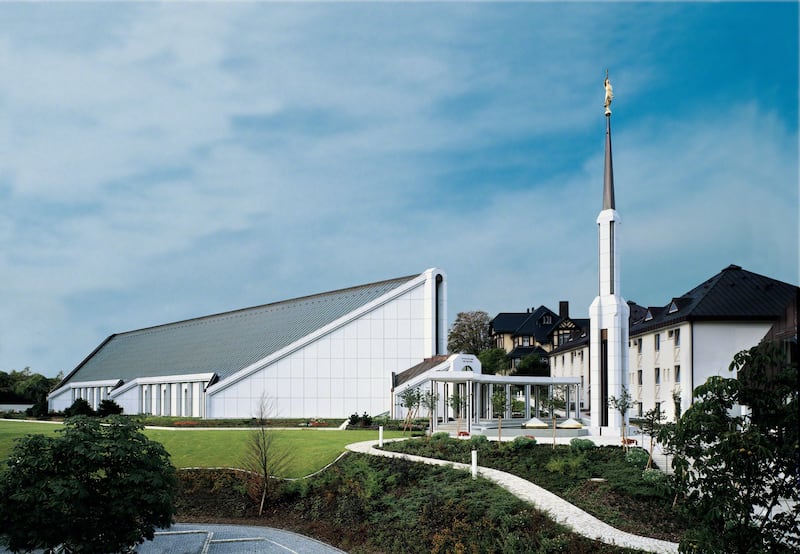 The Frankfurt Germany Temple was dedicated in 1987 and is currently closed for renovation.