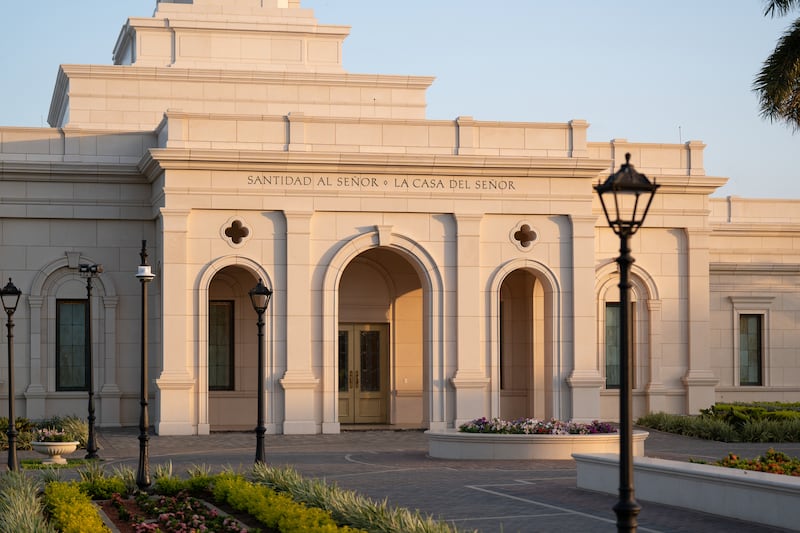 The entrance of the Managua Nicaragua Temple.