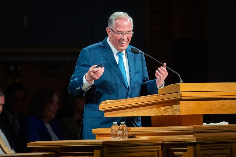 Neil Andersen Elder Neil L. Andersen’s MTC devotional on growing faith in Christ ...
