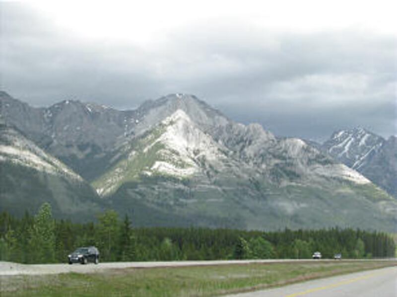 Attendees at Mormon History Association Conference enjoyed Banff National Park and Lake Louise in pr