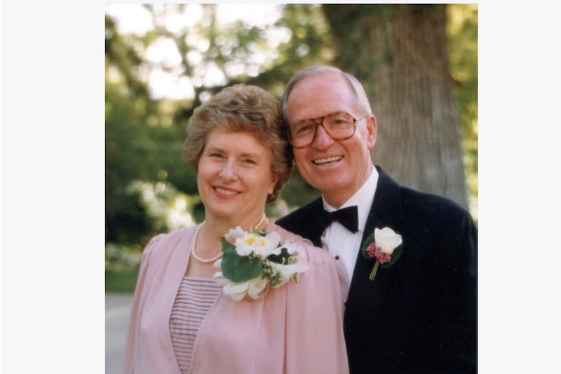 Sister Shirley Allen Carmack and her husband, Elder John K. Carmack, who served as a General Authority Seventy from 1984 to 2001.
