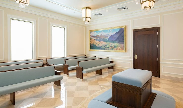 An instruction room in the Praia Cape Verde Temple.