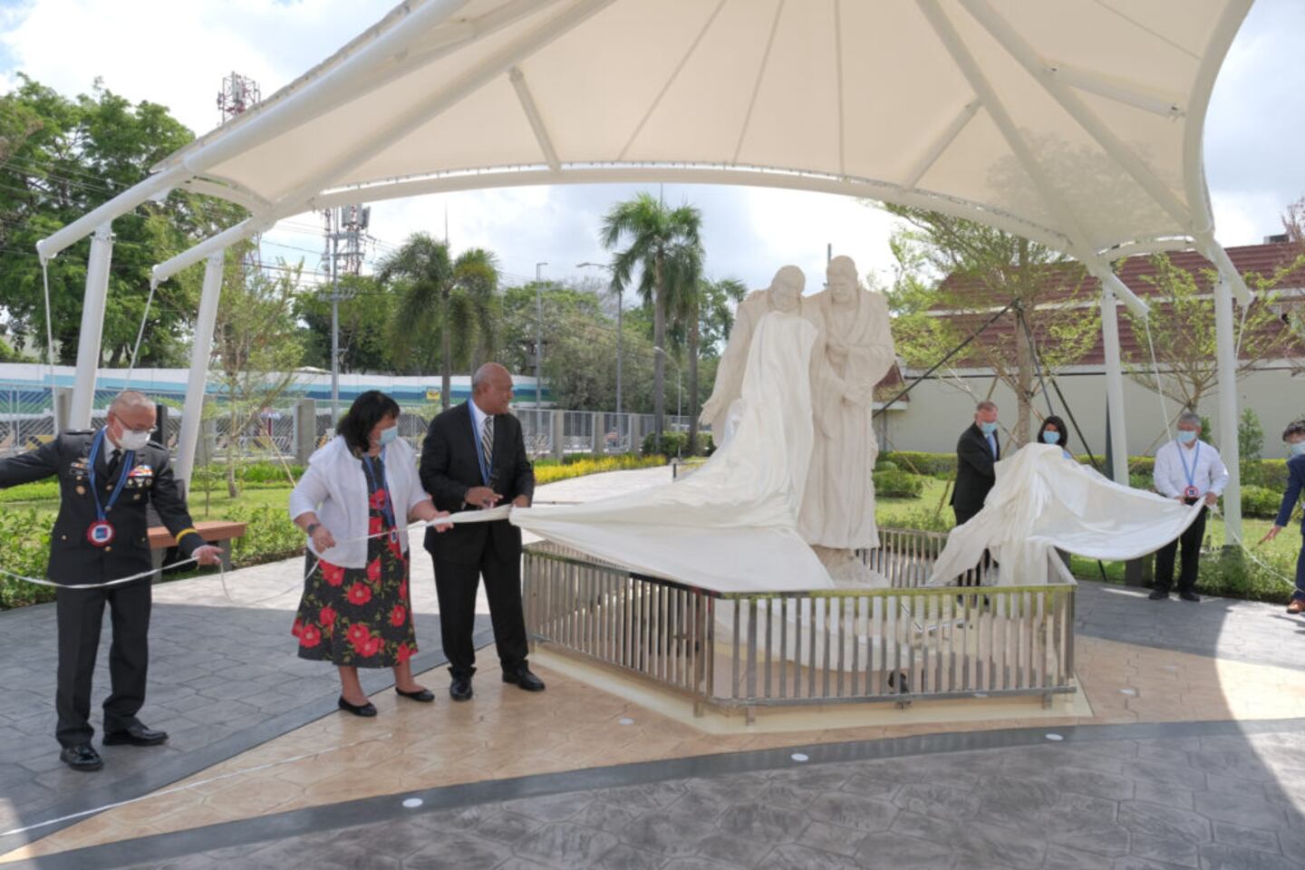 Statue of First Vision unveiled outside of Philippines MTC – Church News