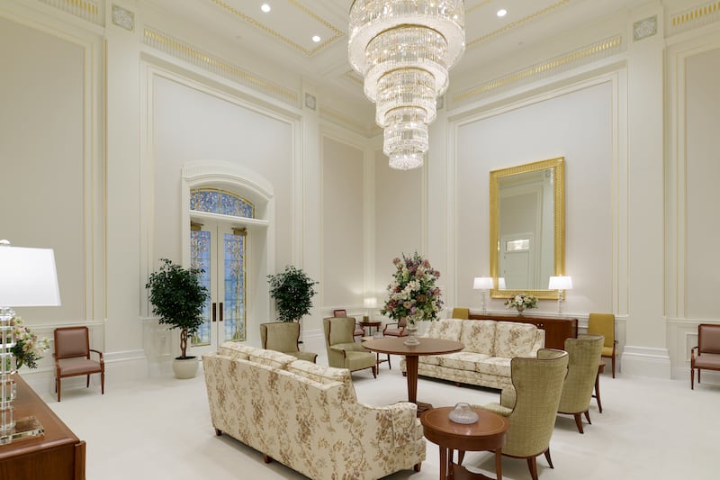 The celestial room in the Willamette Valley Oregon Temple.