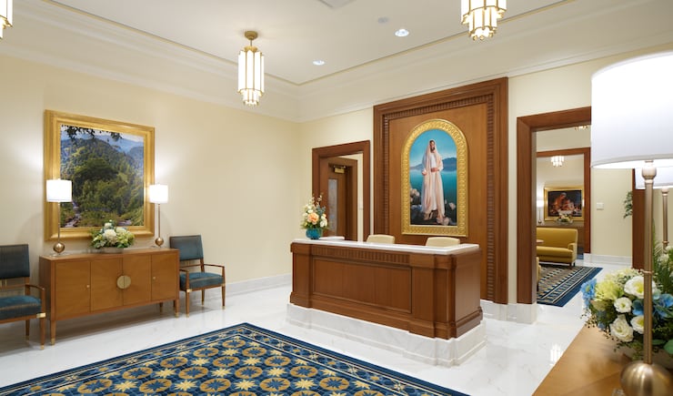 The recommend desk of the Belo Horizonte Brazil Temple.