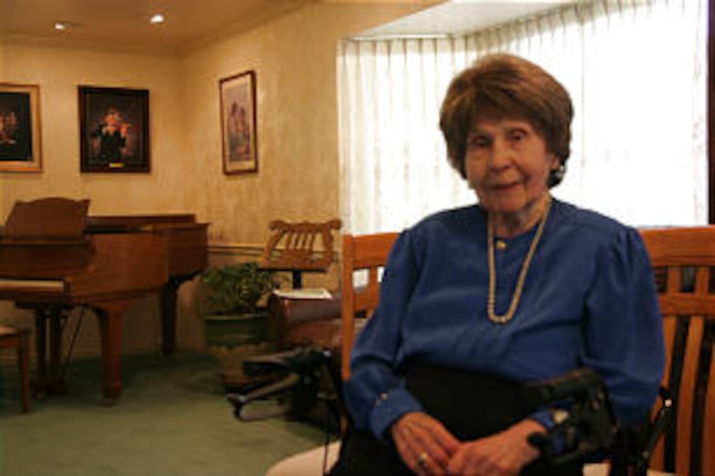 Arlette Hart Day, 97