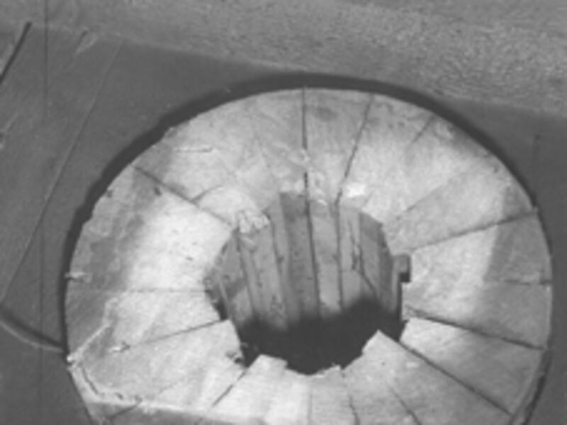 1968 photo shows end view of pillar supporting tabernacle balcony.